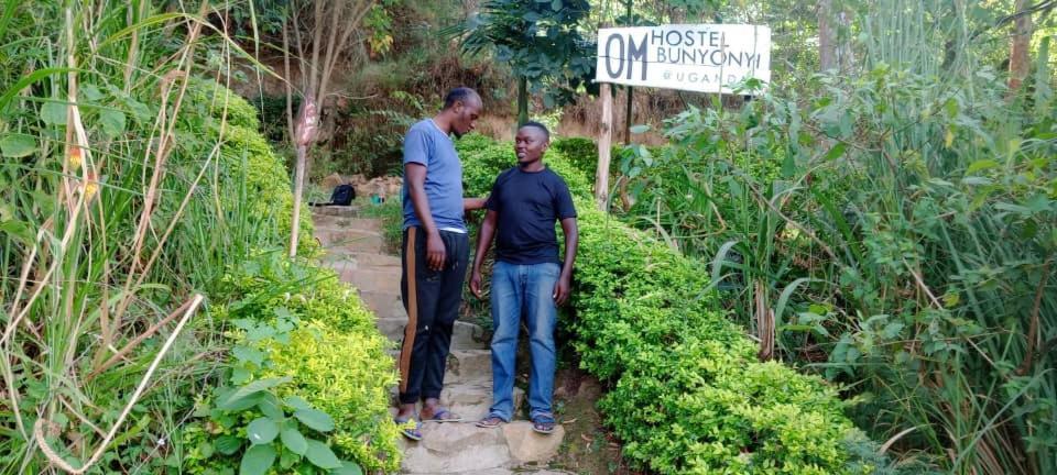 Om Hostel Bunyonyi Kabale エクステリア 写真